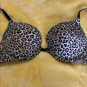 Victoria’s Secret Push Up Bra 34C